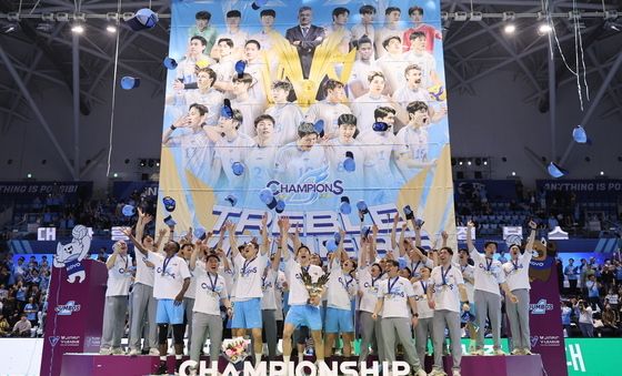 정상 탈환한 대한항공