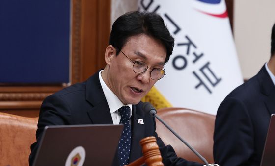 임시국무회의 주재하는 김민석 총리