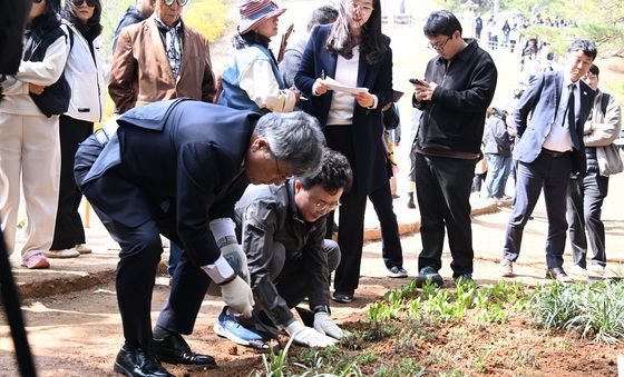 단종에게 전해지는 정순왕후의 꽃