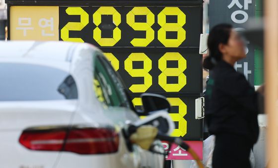 3차 최고가격제 '약발' 먹혔나