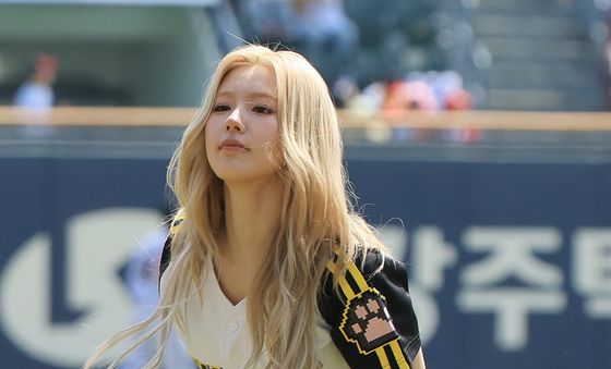 아이들 미연 '승리 시구'