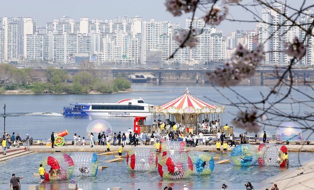 따사로운 봄날 진행된 2026서울스프링페스티벌