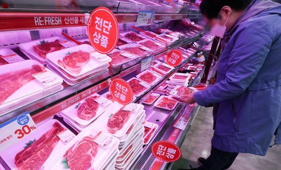 한우 소비자 가격 전년 대비 17% 상승