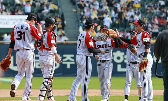 LG, SSG 상대로 9-1 승리