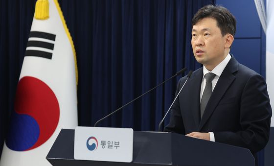 윤민호 통일부 대변인 정례브리핑