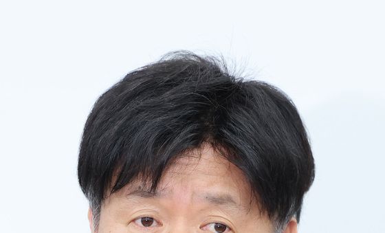 발언하는 김용 전 민주연구원 부원장