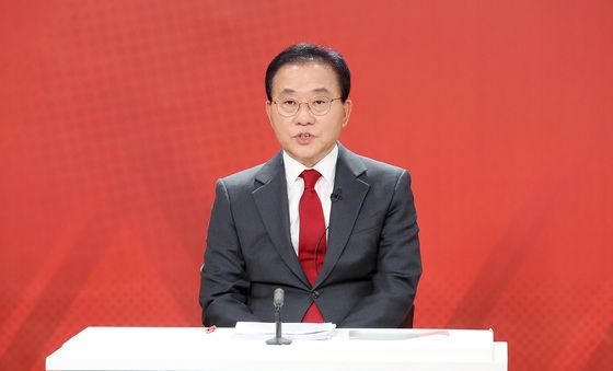 발언하는 윤재옥 후보