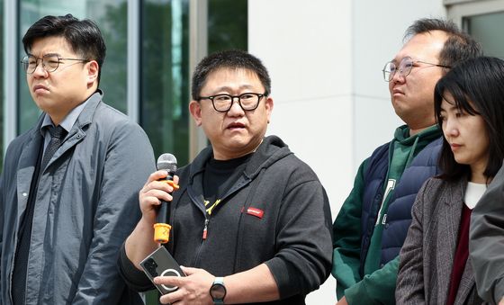 쿠팡 구내식당 사망 노동자 유가족, 민사소송 돌입 기자회견