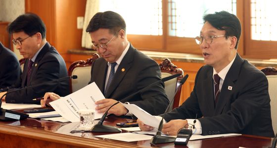 공명선거 관계장관회의주재하는 김민석 총리