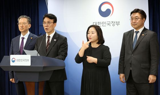 김민석 총리, 지방선거 공정성 확보 강조