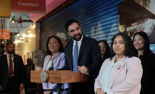 [포토] 공공 식료품점 계획 설명하는 맘다니