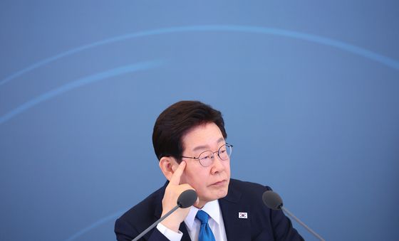 이재명 대통령, 규제합리화위 고심