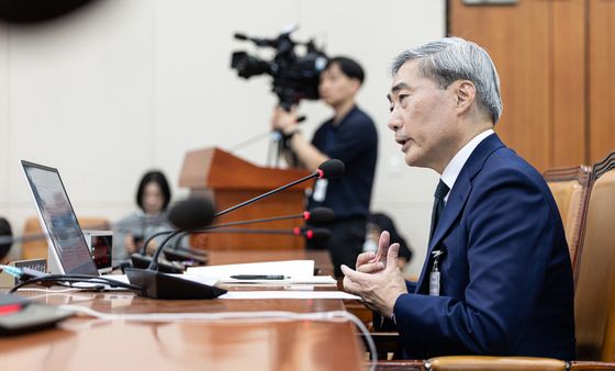신현송 "성장 둔화하지만 스태그플레이션 가능성은 적어"