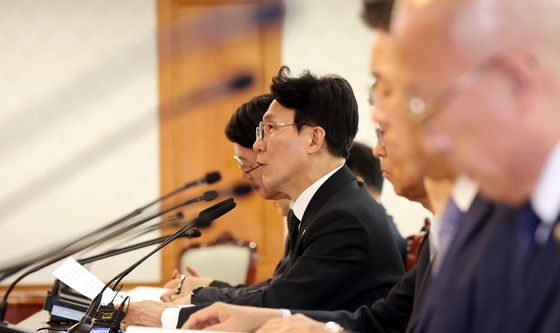 장애인정책조정위원회 발언하는 김민석 총리