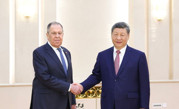 [포토] 中시진핑 만난 라브로프 장관