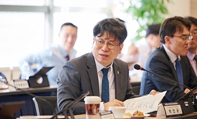 박인규 과기혁신본부장, 제14회 국가전략기술 특별위원회 주재