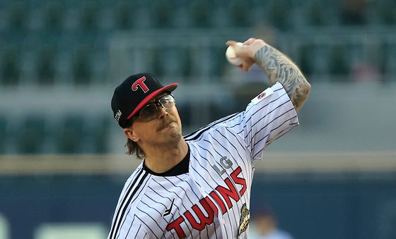 LG 선발 웰스의 역투