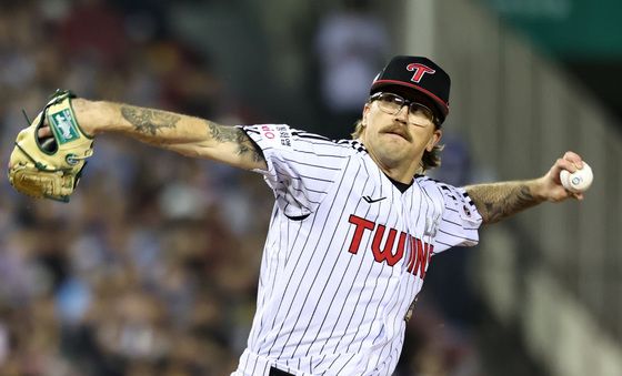 웰스, 힘찬 투구폼