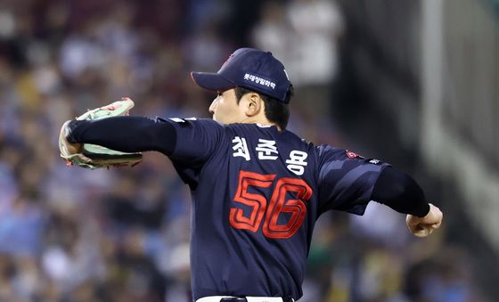 역투하는 최준용