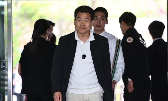 전한길, 영장실질심사 출석