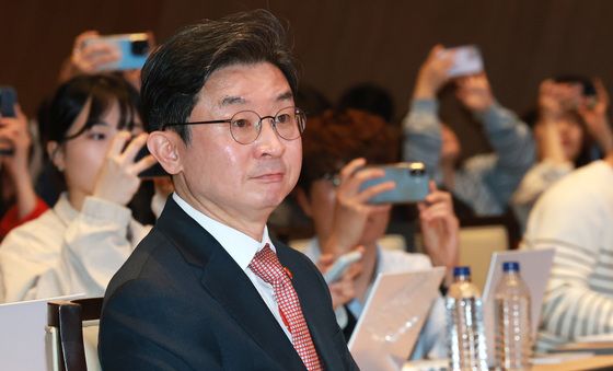 중복상장 제도개선 세미나 참석한 이억원 금융위원장