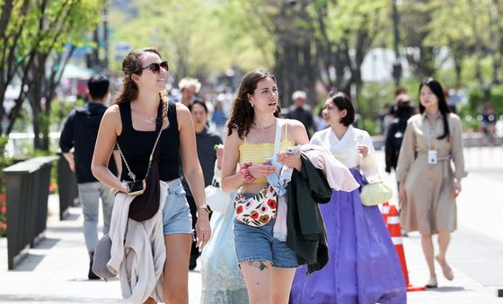 초여름 더위 이어지는 서울