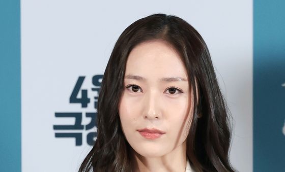 정수정, 영화관 온 얼음공주