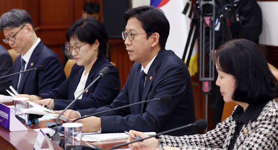 과학기술관계장관회의 발언하는 배경훈 부총리