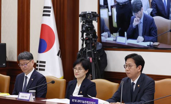 과학기술관계장관회의 주재하는 배경훈 부총리