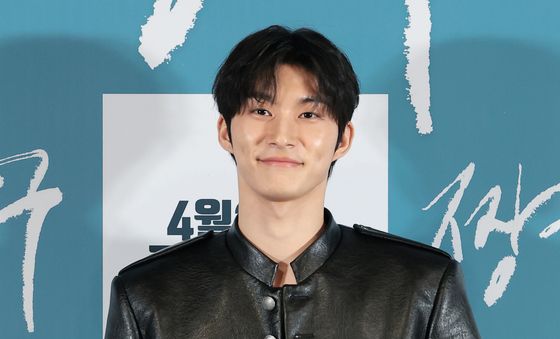 조병규, 달콤한 보조개 미소