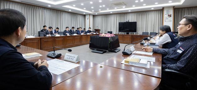 김성환 장관, 에너지전환 시대 발전공기업 역할 간담회 주재