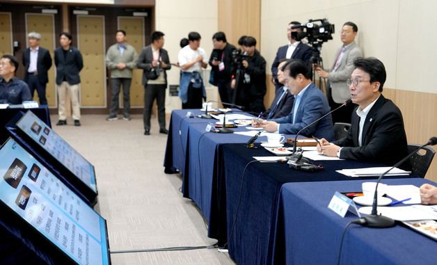 김민석 국무총리, 세계섬박람회 현장 점검