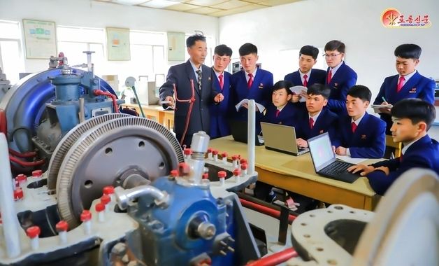 함흥수리동력대학, '실천형 인재' 육성사업에 주력