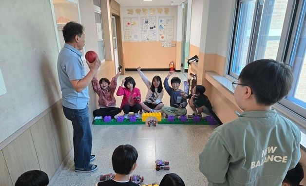 금산동초, 과학의 달을 맞아 '창의융합 과학캠프' 개최