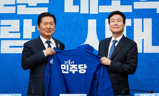 민주당 1호 인재영입, 전태진 변호사