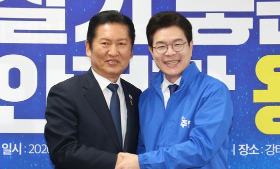 손 잡은 정청래 대표와 정원오 후보