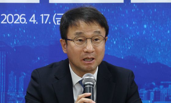 발언하는 한병도 원내대표