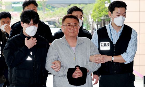 지혜복 씨 복직 요구 시위대 3인 '영장실질심사'