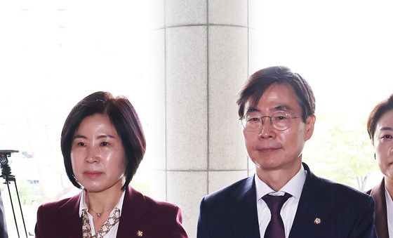 국민의힘, '통일교 의혹' 민주당 전재수, 허위사실 공표 혐의로 검찰 고발