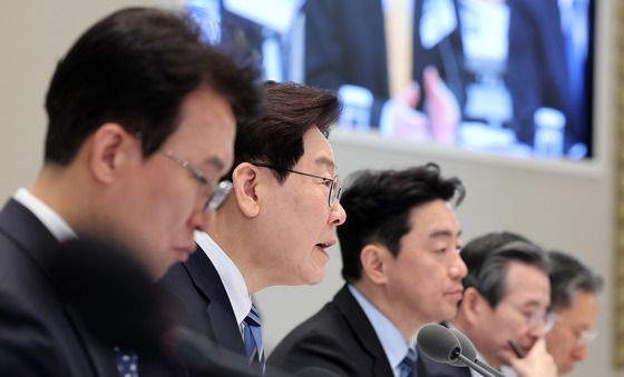 공공·유관기관 업무보고 발언하는 이재명 대통령