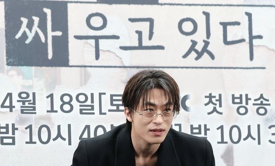 '모자무싸' 구교환