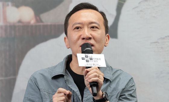 '모두가 자신의 무가치함과 싸우고 있다' 차영훈 PD