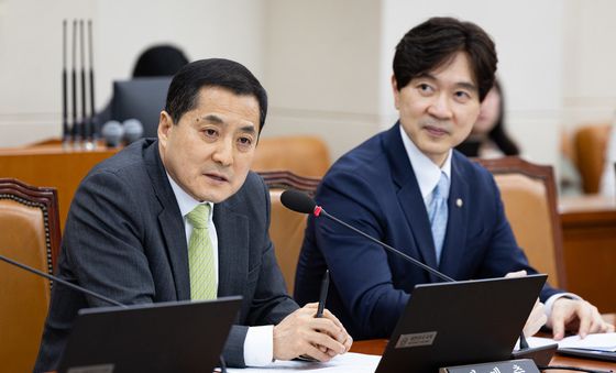 신현송 한은총재 후보자 인사청문경과보고서 채택 반대 토론하는 박대출 의원