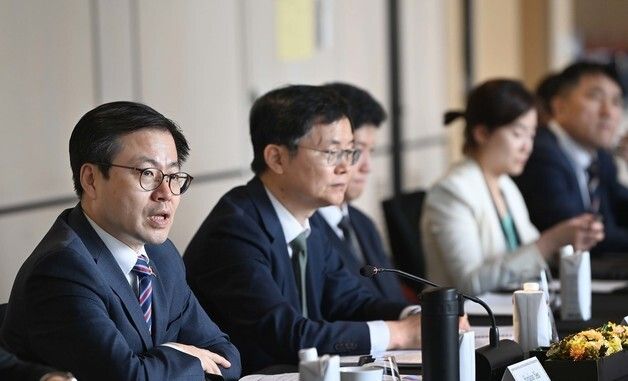 발언 하는 여한구 통상교섭본부장