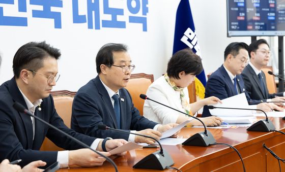 발언하는 이건태 위원