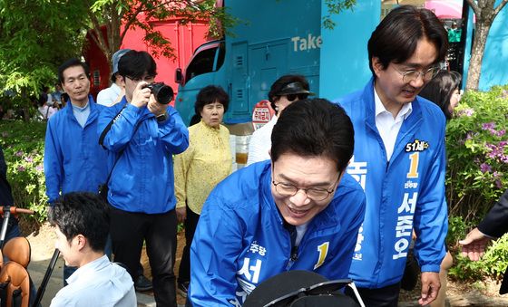 불암산 철쭉제 현장 찾은 정원오 후보