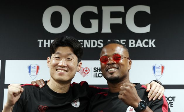 박지성·에브라, 다시 그라운드에서 함께 뛰어요