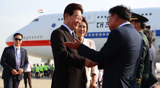인도 뉴델리 도착한 이재명 대통령