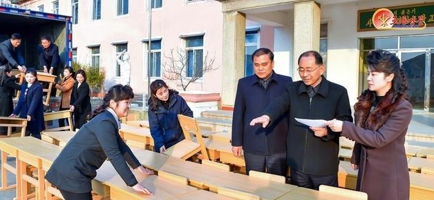 北 황해북도 교육지원전시회…"도시·농촌 격차 해소"