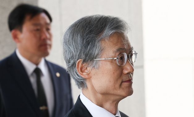 조희대 대법원장 출근길